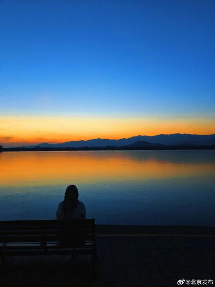 颐和园的“蓝调时刻”,仅限20分钟 颐和园的“蓝调时刻”,仅限20分钟