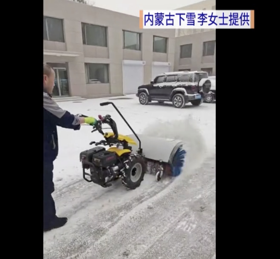 罕见!东莞一棵荔枝树居然在12月结果了 罕见!东莞一棵荔枝树居然在12月结果了