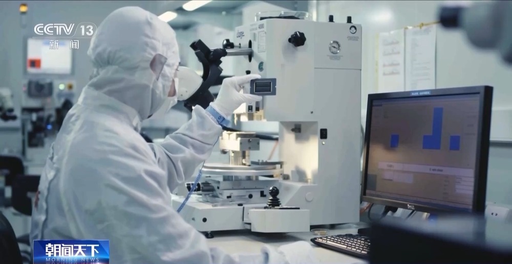 从卖机器到卖方案 我国机械工业成就显著 从卖机器到卖方案 我国机械工业成就显著