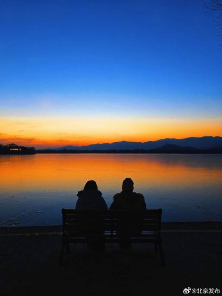 颐和园的“蓝调时刻”,仅限20分钟 颐和园的“蓝调时刻”,仅限20分钟