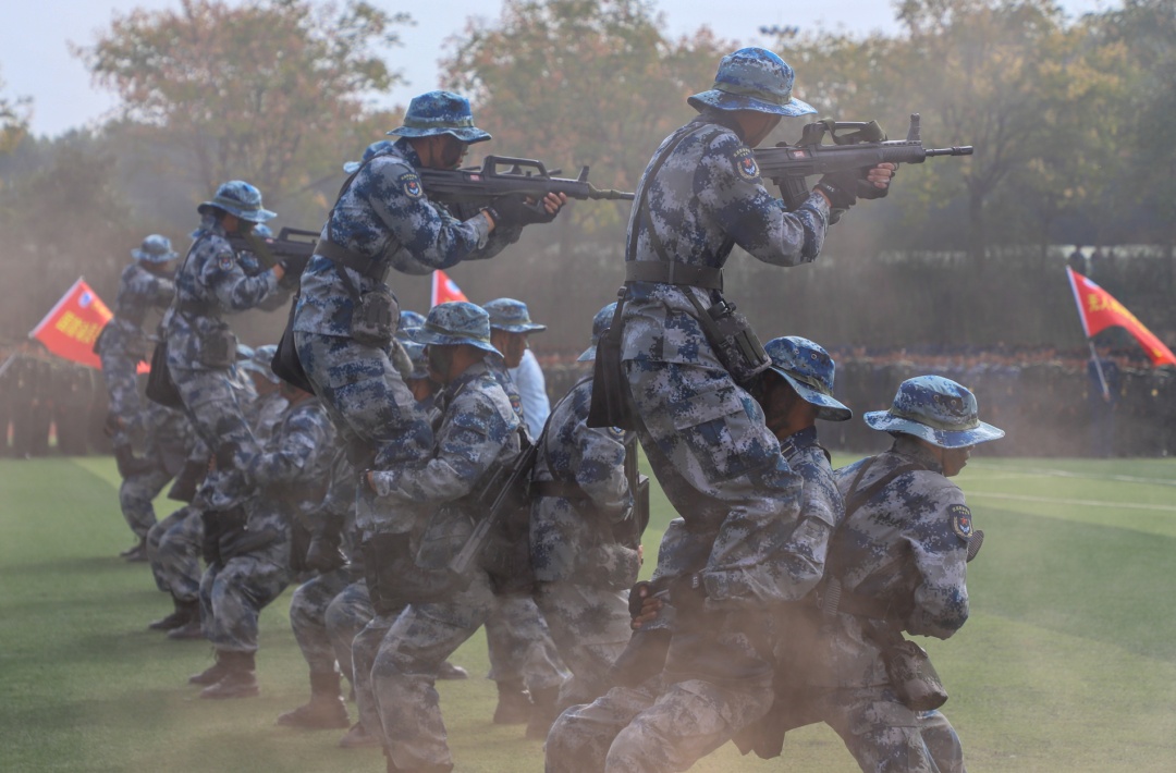 高考604分就读高职!她的目标:电子对抗专业兵 高考604分就读高职!她的目标:电子对抗专业兵