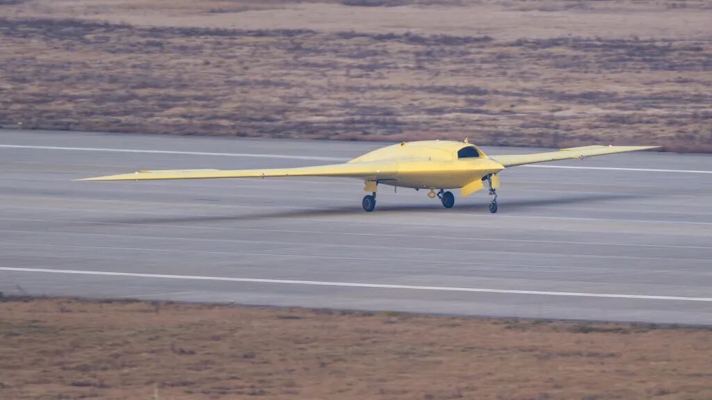 彩虹-7,首飞成功 彩虹-7,首飞成功