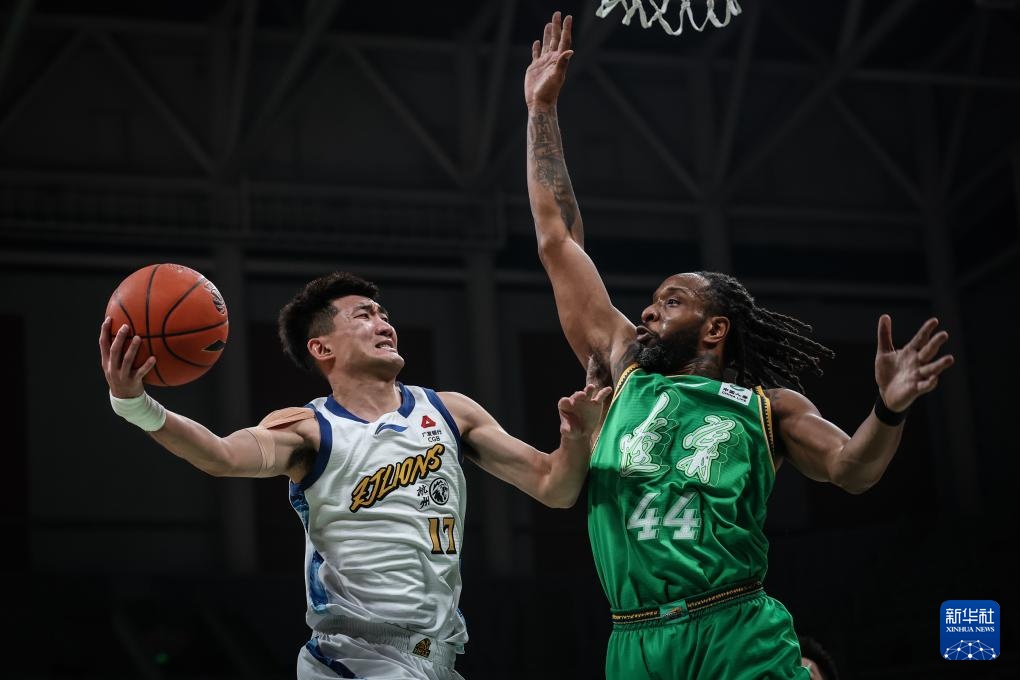 CBA：辽宁本钢胜浙江方兴渡