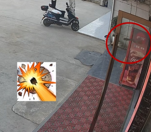 “鹰脸扫地”挽尊版——家人们,我刚用脸接了栋楼 “鹰脸扫地”挽尊版——家人们,我刚用脸接了栋楼