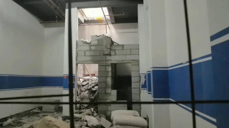 地下车库变私宅！南宁一小区多名业主凿穿楼板造出地下室，官方处理中