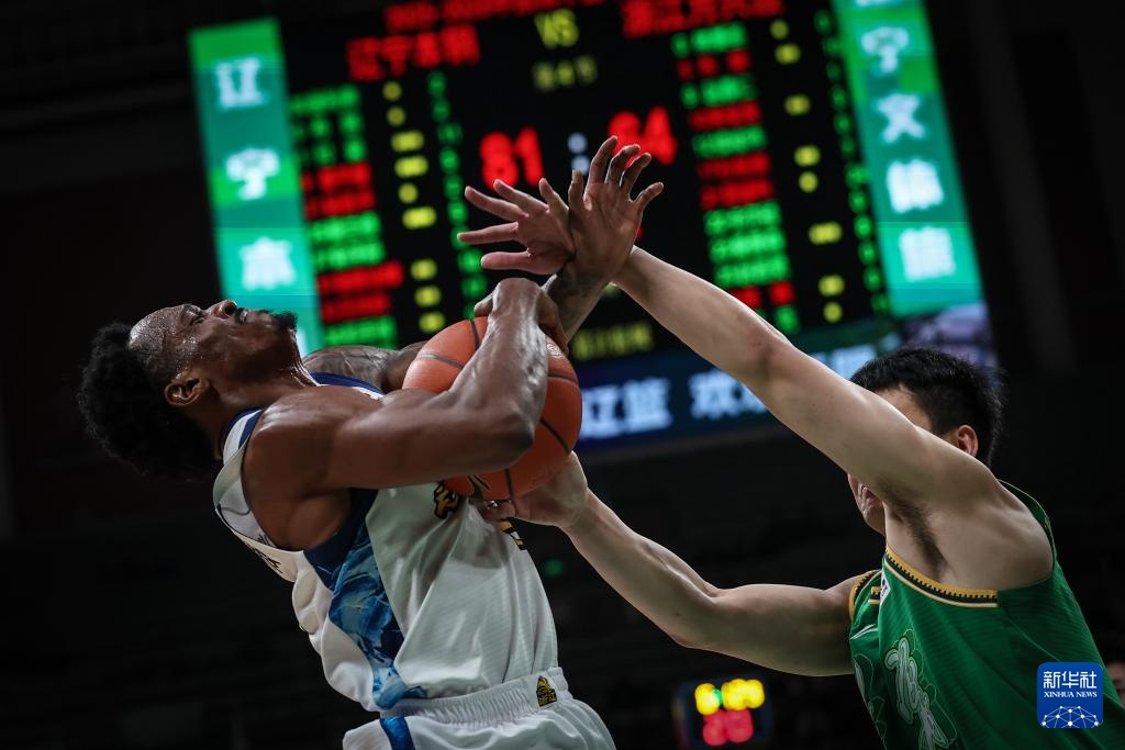 CBA：辽宁本钢胜浙江方兴渡