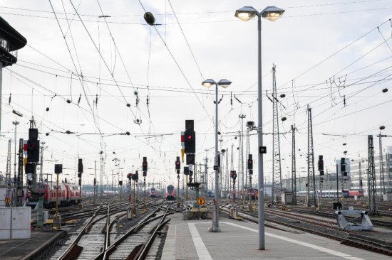 德铁的晚点顽疾,新掌门治得了吗? 德铁的晚点顽疾,新掌门治得了吗?