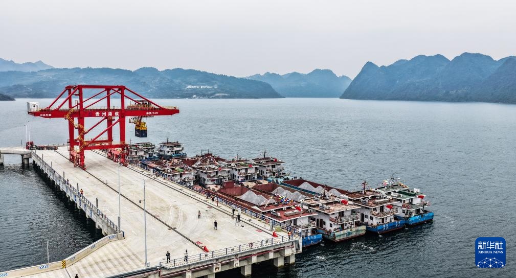 贵州:瓮安港云中港区正式开港 贵州:瓮安港云中港区正式开港
