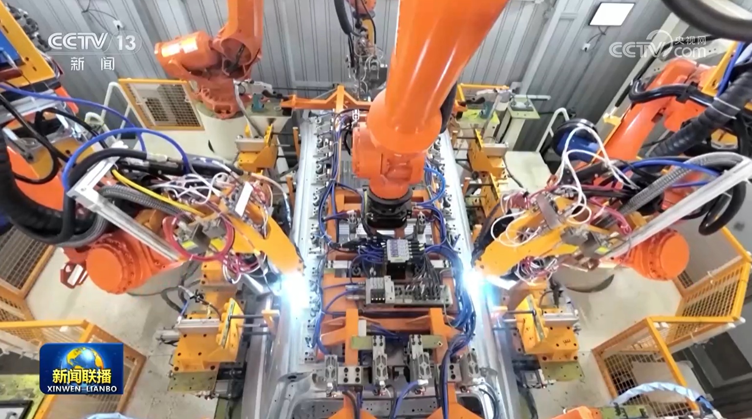 前11个月我国工业经济平稳运行 新动能持续领跑 前11个月我国工业经济平稳运行 新动能持续领跑