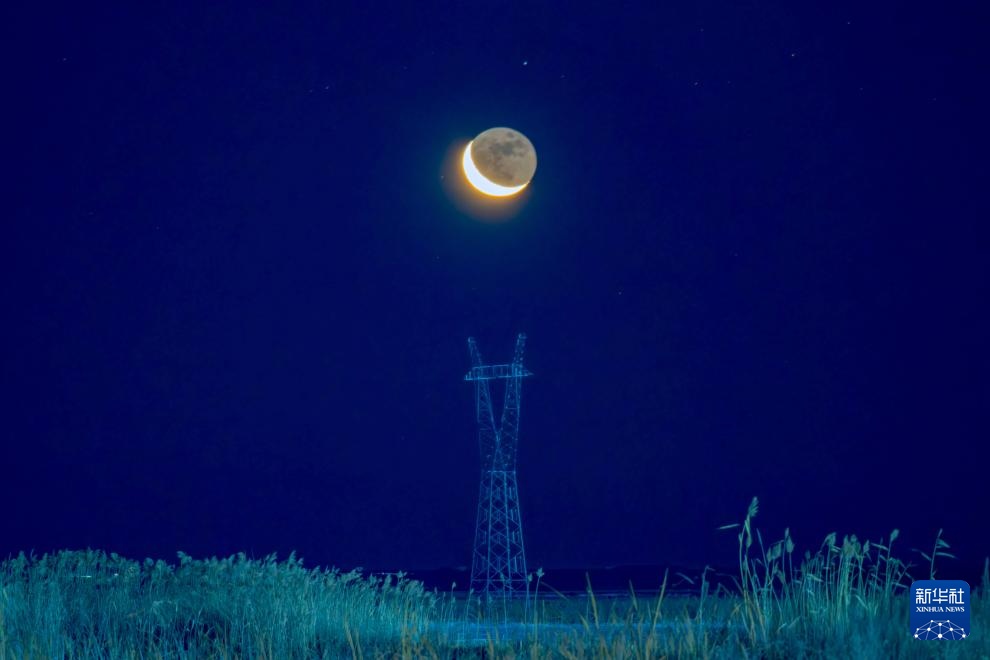 天宇迎来本年度最小残月 天宇迎来本年度最小残月