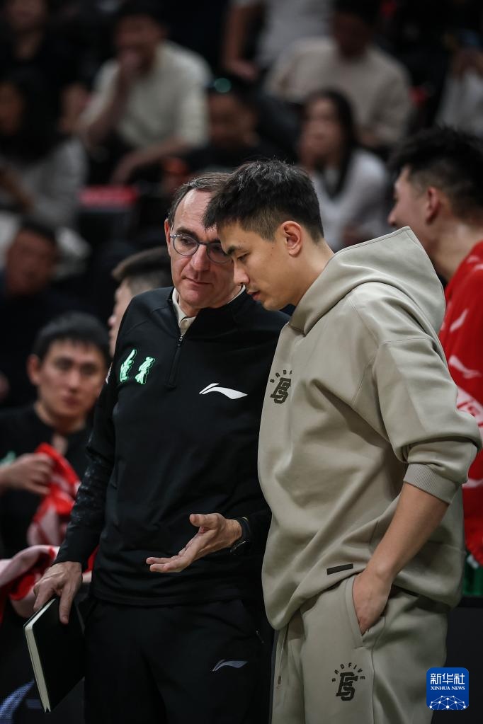 CBA：辽宁本钢胜浙江方兴渡