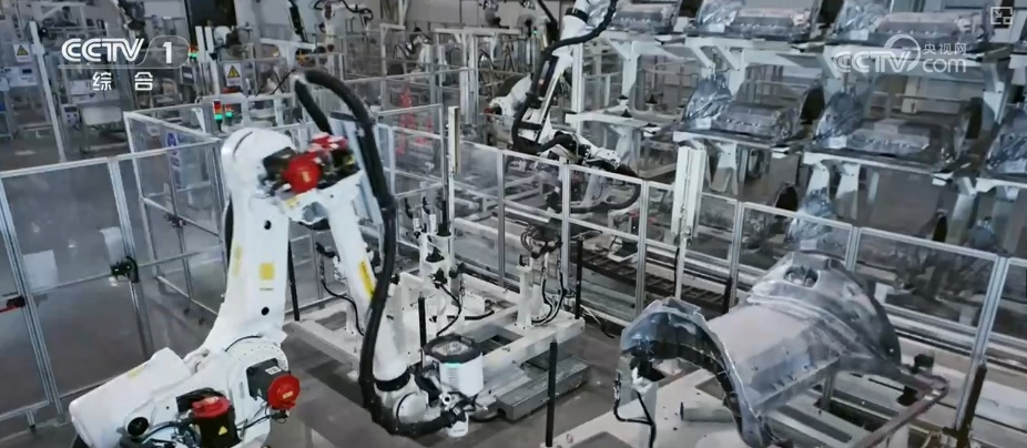 领跑、新高、释放，6.0%、30%！透过“关键词+数据”看中国经济新成就