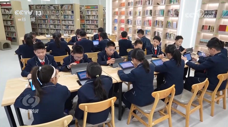 焦点访谈｜多维剖析青少年心理健康问题，不要让成长中的“小疙瘩”长成“大心结”