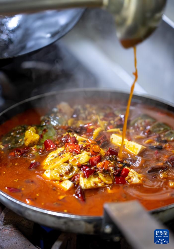 四川广元：一江水土 一城滋味