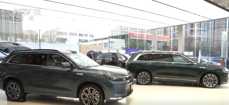 新能源汽车销量持续较快增长 成为推动科技创新融合性载体