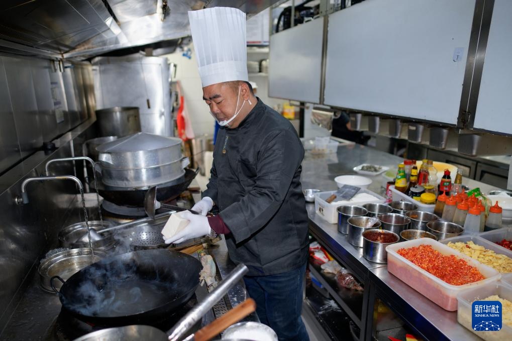 四川广元：一江水土 一城滋味