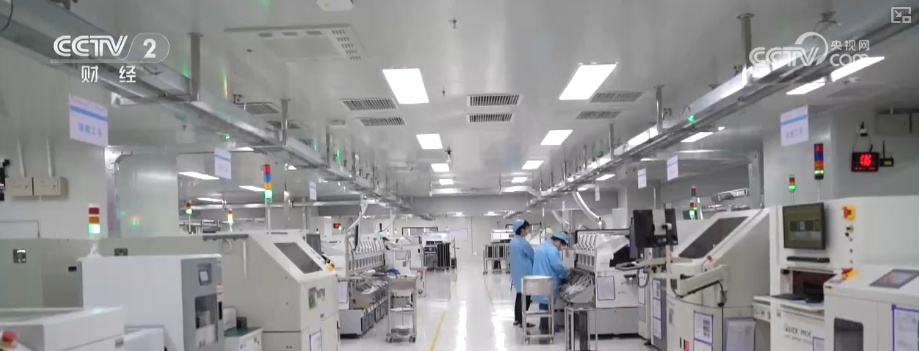 AI应用加速落地赋能千行百业 国产算力技术快速迭代舞台广阔