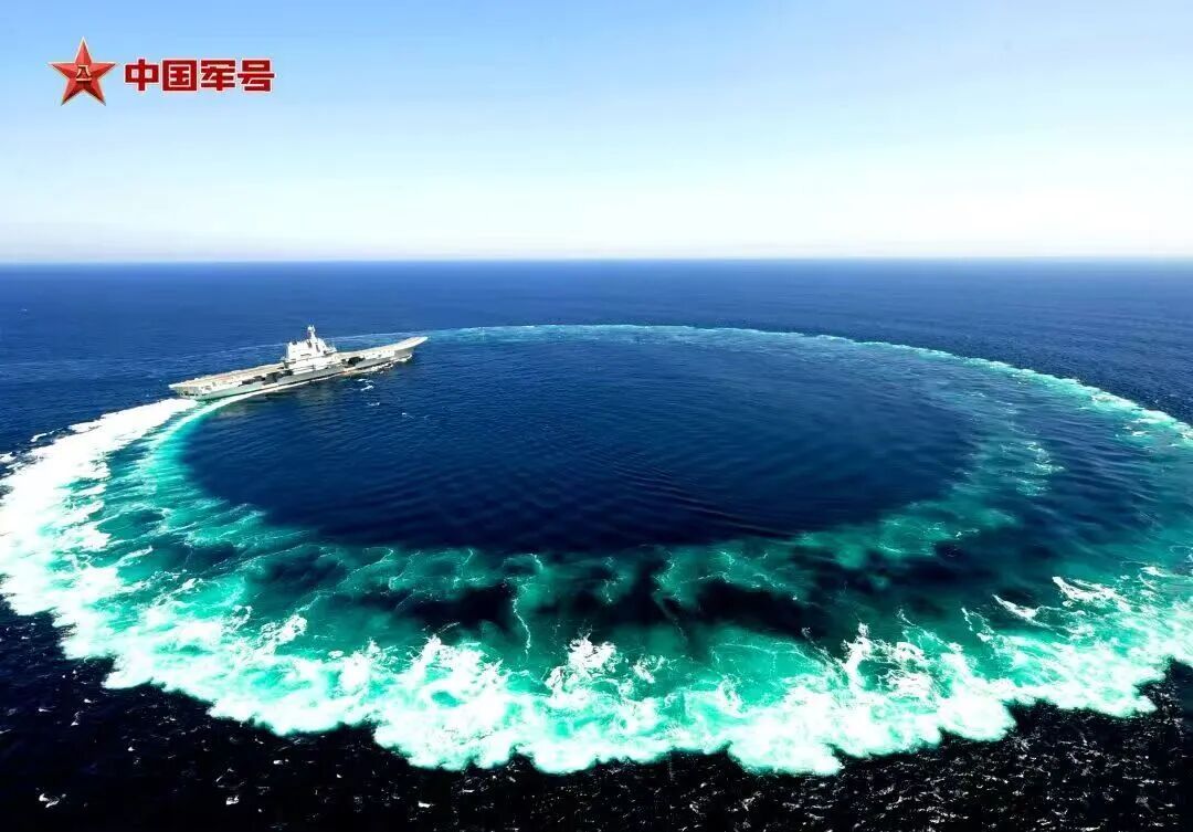 劈波斩浪！山东舰正式入列6周年