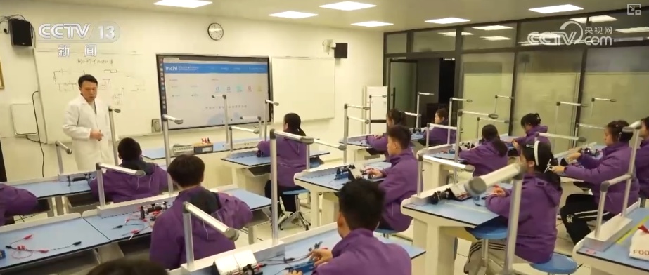 “跨学科主题学习”“项目式学习”增强学生实践能力 中小学生科学素养稳步提升