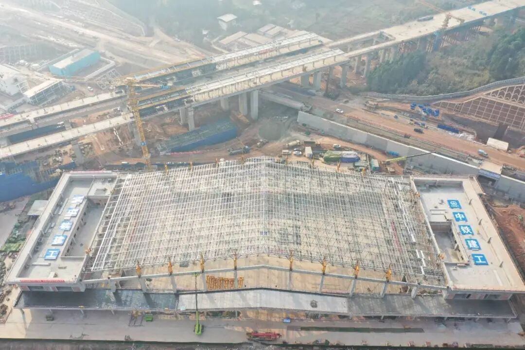 成达万高铁乐至站主体结构完工 成达万高铁乐至站主体结构完工