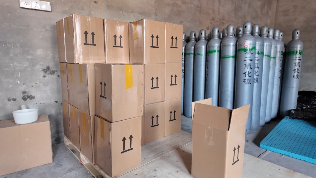 抓28人!天津警方摧毁一个辐射全市的 “笑气” 违法犯罪链条 抓28人!天津警方摧毁一个辐射全市的 “笑气” 违法犯罪链条