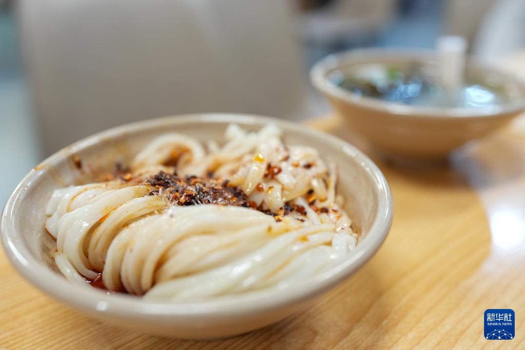 四川广元：一江水土 一城滋味