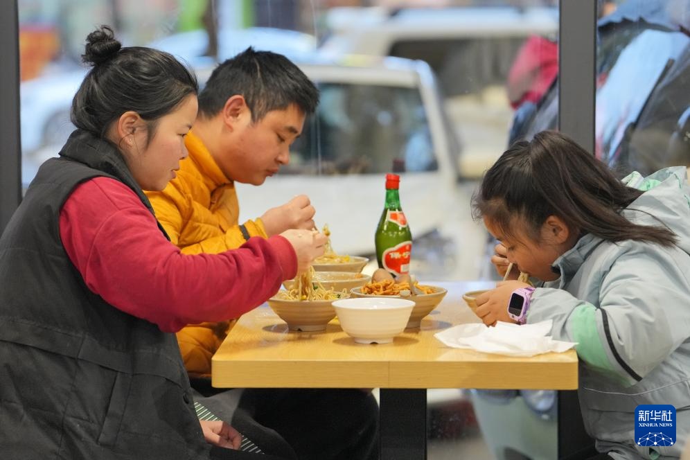 四川广元：一江水土 一城滋味