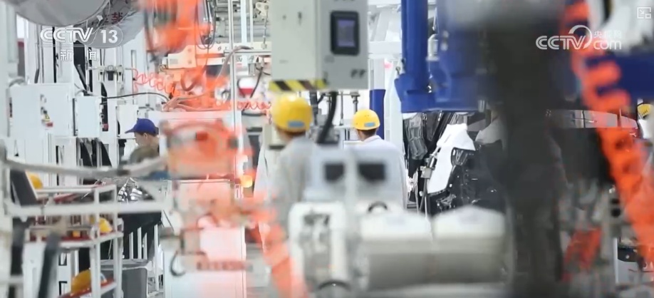 新能源汽车销量持续较快增长 成为推动科技创新融合性载体