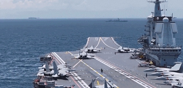 劈波斩浪！山东舰正式入列6周年