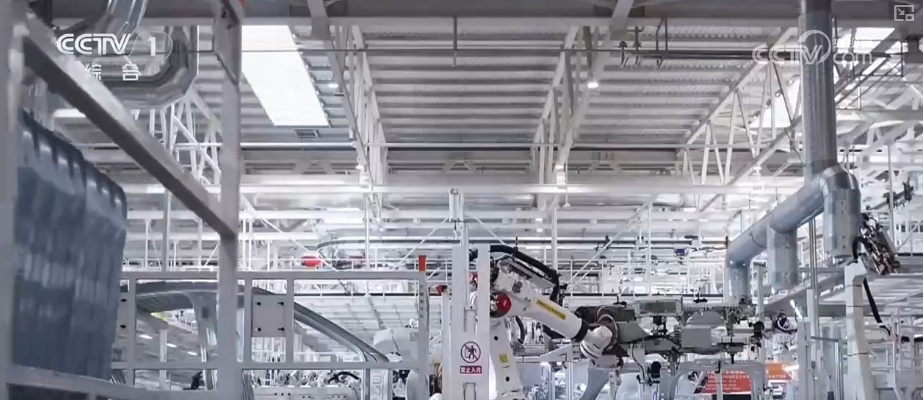 领跑、新高、释放，6.0%、30%！透过“关键词+数据”看中国经济新成就