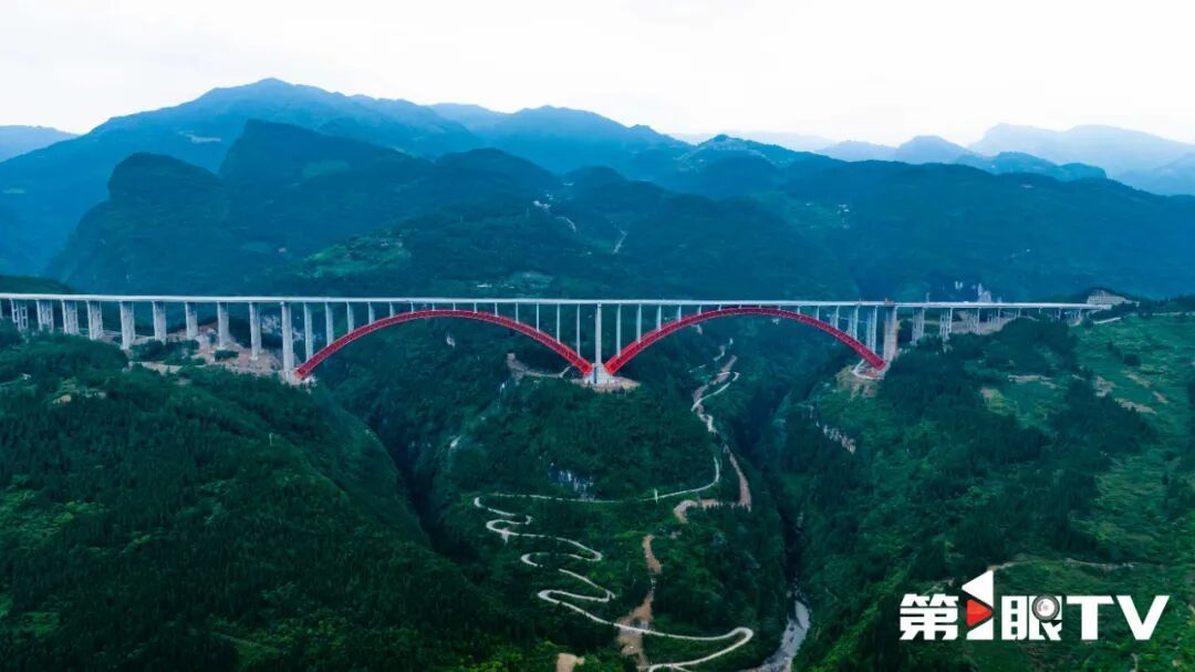 渝湘复线高速明日10时全线通车,重庆中心城区到酉阳缩短约60分钟 渝湘复线高速明日10时全线通车,重庆中心城区到酉阳缩短约60分钟