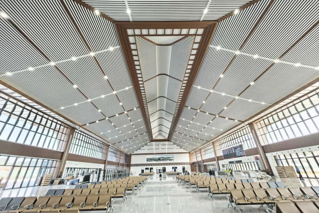 高铁开通倒计时！新车站亮相