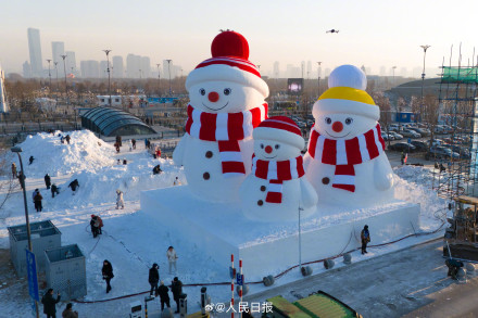 你想打卡吗？哈尔滨雪人组团亮相