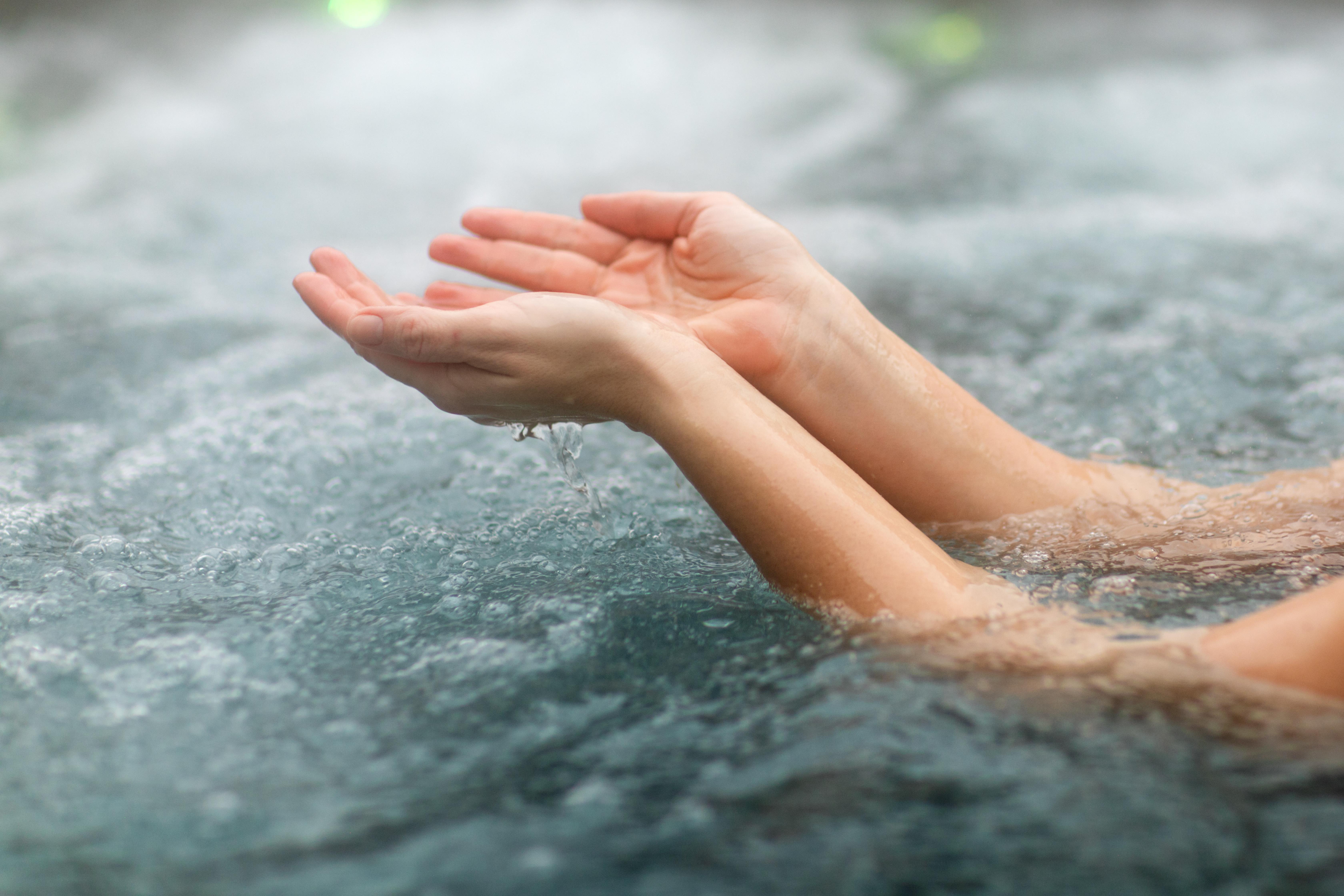 泡对养生、泡错伤身 泡温泉的正确方式你知道吗? 泡对养生、泡错伤身 泡温泉的正确方式你知道吗?