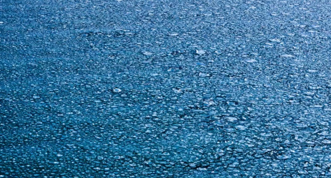 速看!限定奇观下的冬日青海湖…… 速看!限定奇观下的冬日青海湖……