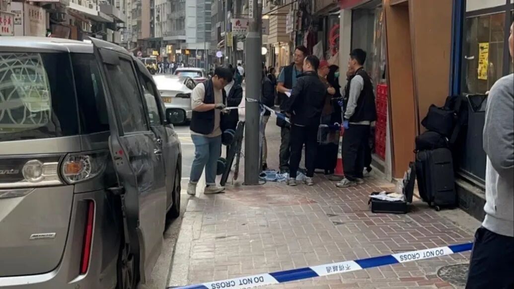 香港中环发生劫案:10亿日元被抢 香港中环发生劫案:10亿日元被抢