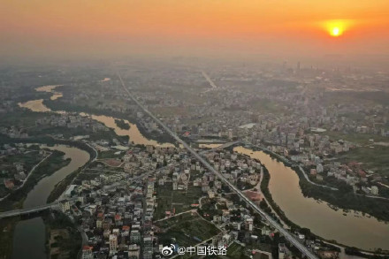 广州至湛江高铁12月22日建成通车 广州至湛江高铁12月22日建成通车