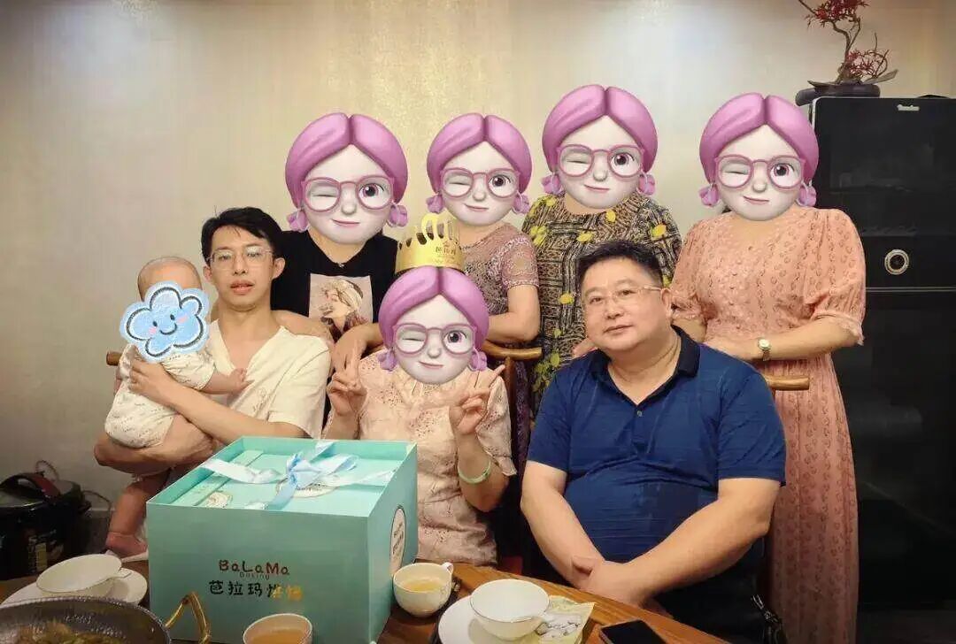 真诚的情感总能相通!张河清发声,讲述那篇刷屏悼友文背后的温暖与牵挂 真诚的情感总能相通!张河清发声,讲述那篇刷屏悼友文背后的温暖与牵挂