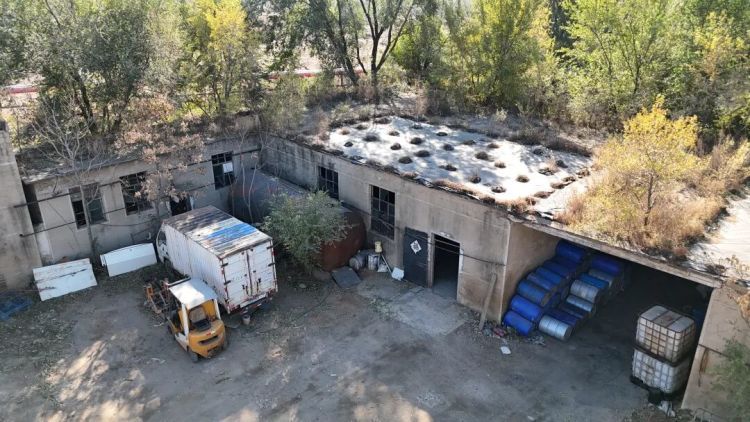 无人机侦察!查获28.67吨危化品 无人机侦察!查获28.67吨危化品