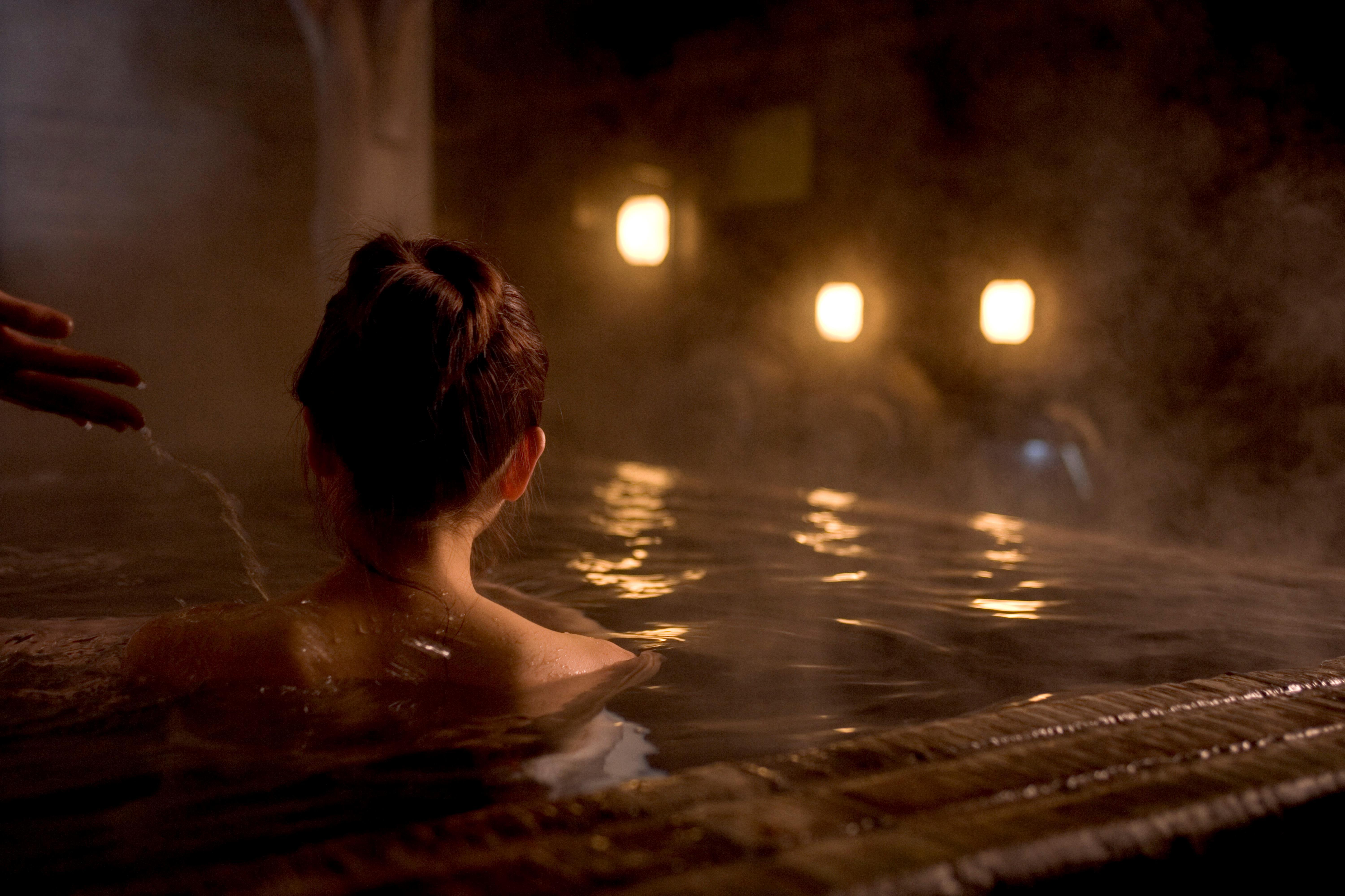 泡对养生、泡错伤身 泡温泉的正确方式你知道吗? 泡对养生、泡错伤身 泡温泉的正确方式你知道吗?