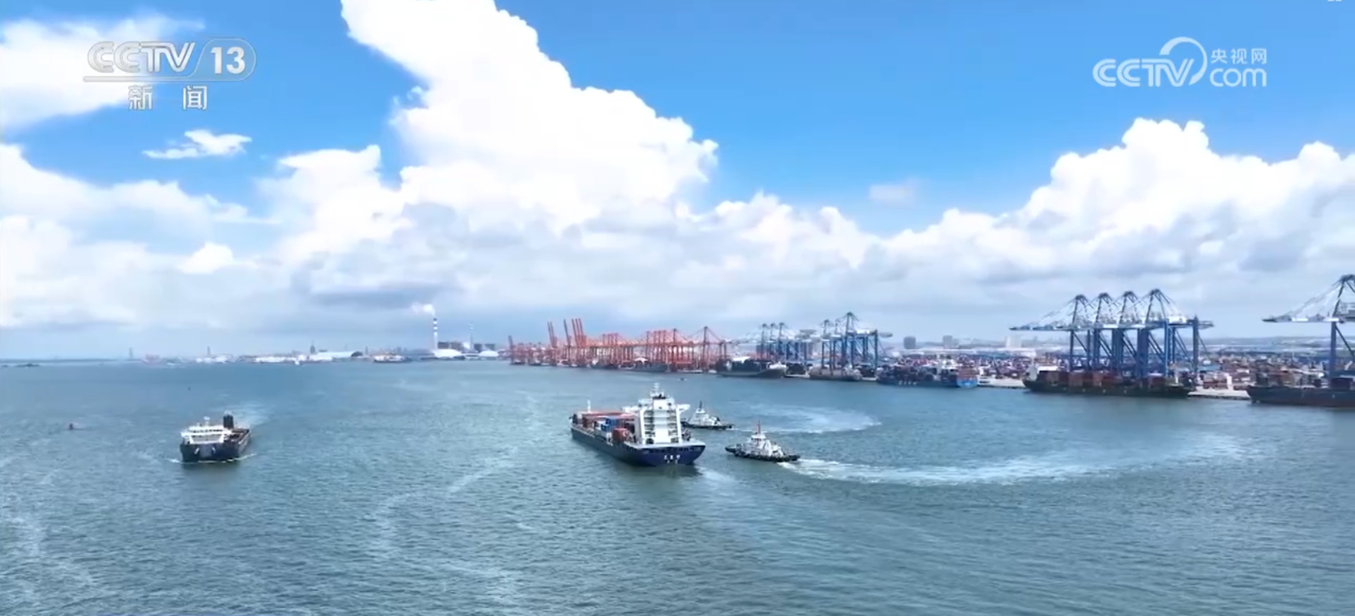 167.5亿吨、4.4%！前11个月我国港口货物吞吐量保持较快增长