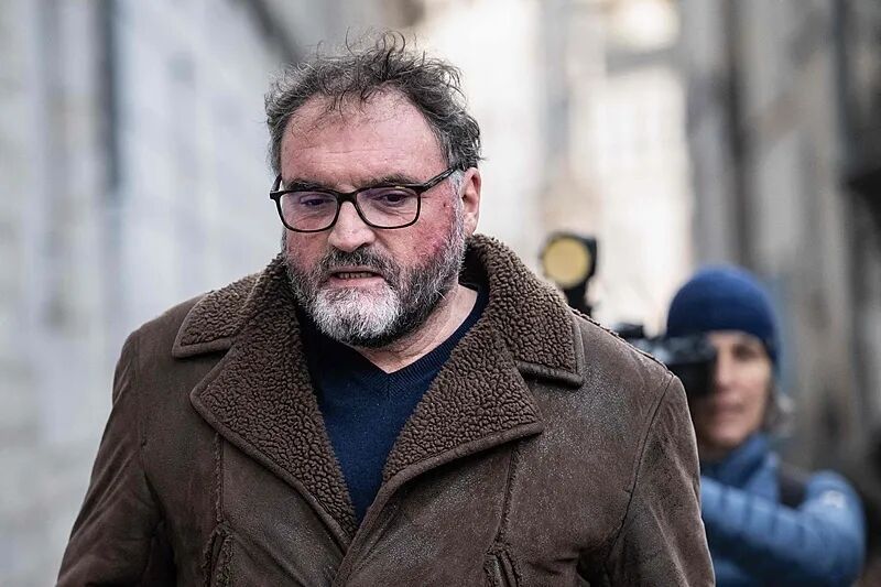 法国麻醉师为打击同事、炫耀自己医术高超，多次对健康患者“投毒”