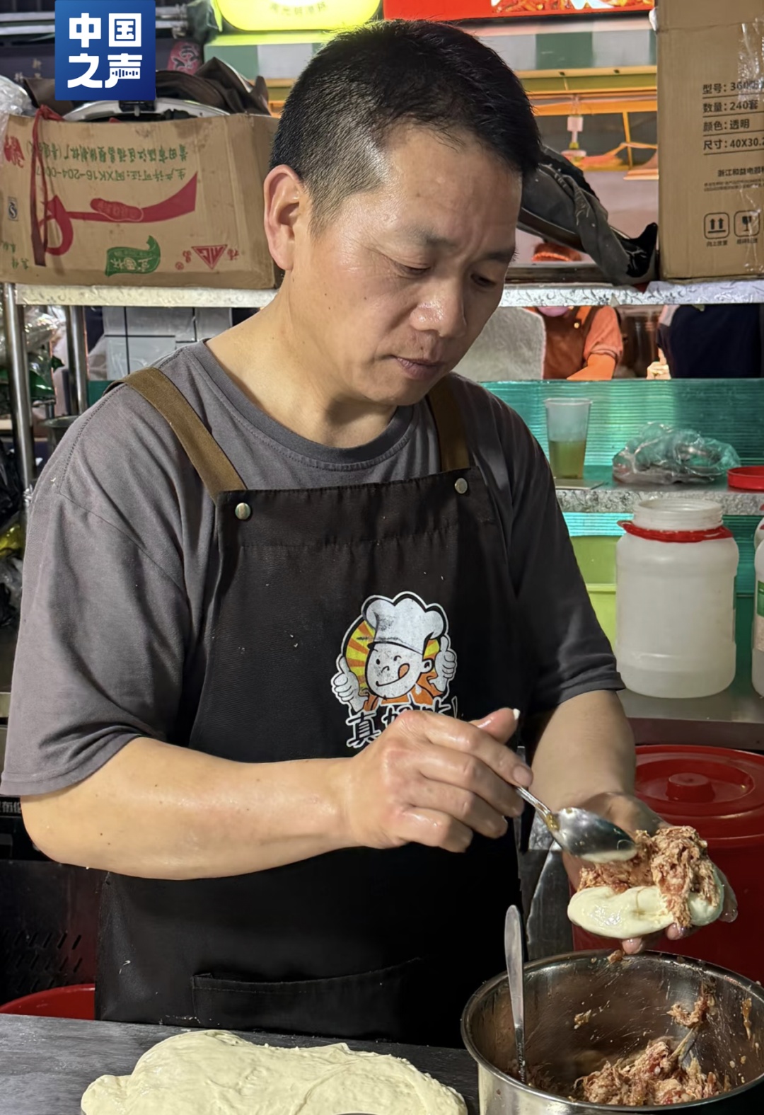 一条小吃街，怎么都是同一个收款码？