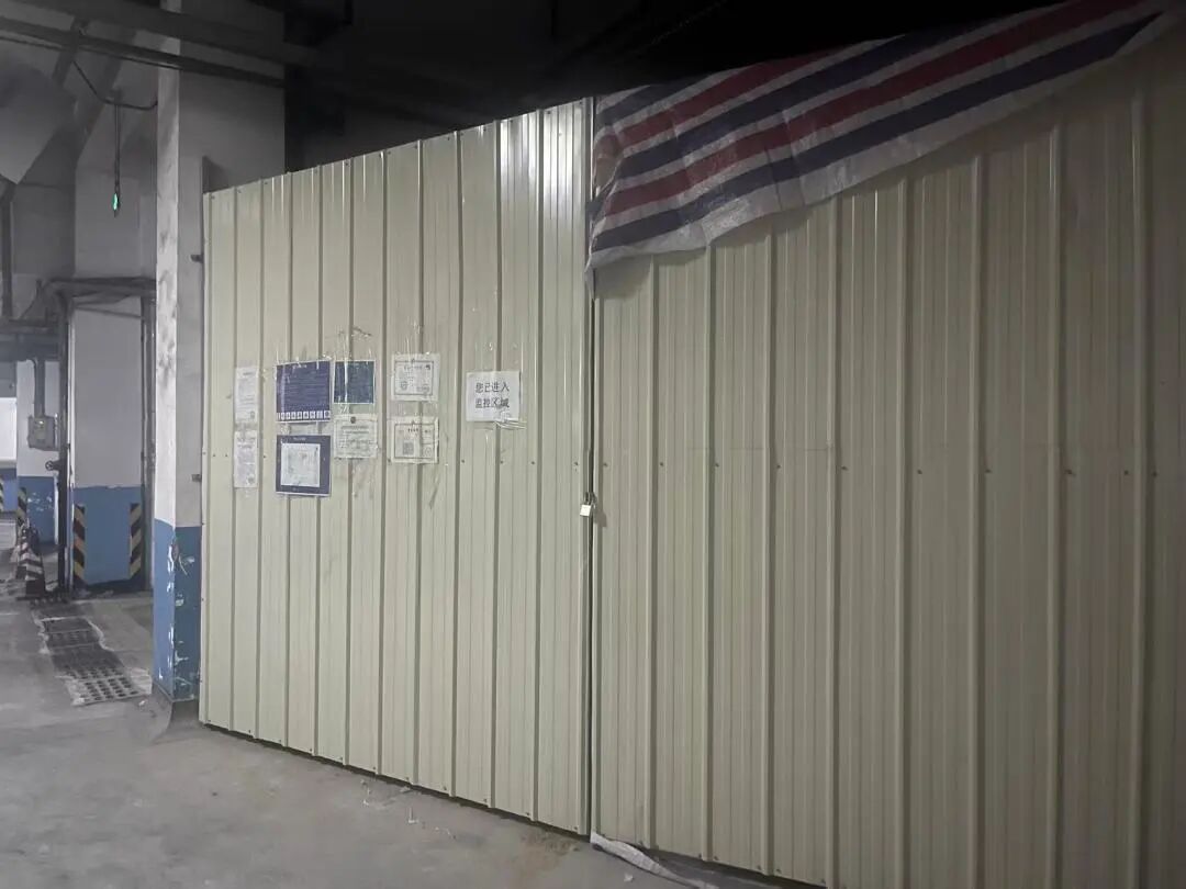 广州一小区地下车库要建大型游泳池，居民每天“心惊惊”