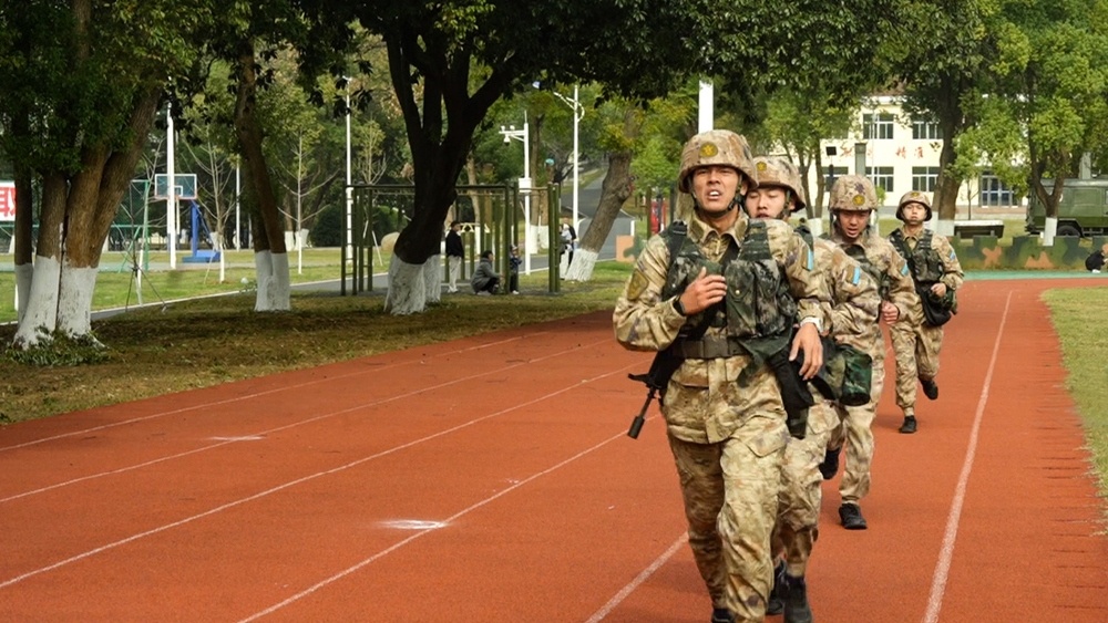 军体运动会，拼！