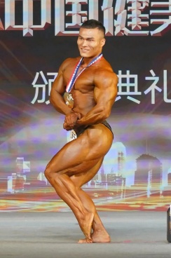 感冒后运动≈玩命！《养生堂》揭秘30岁健美明星猝死真相——