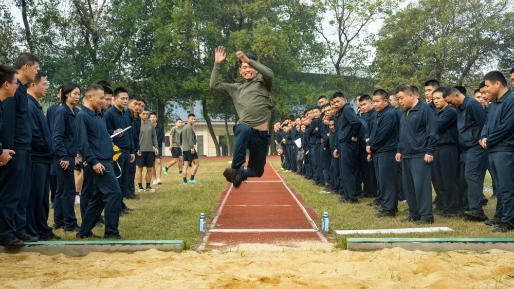 军体运动会，拼！