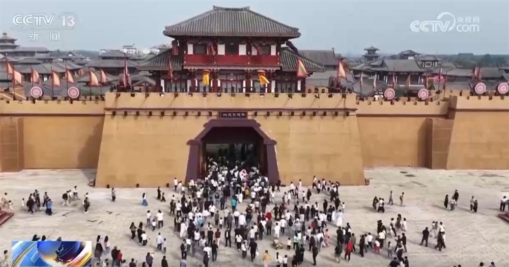 “影视IP+文旅破圈”澎湃消费新动能 “跟着电影游中国”展现新路径、新成果