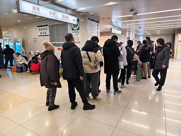 如何区分普通感冒和流感？专家详解