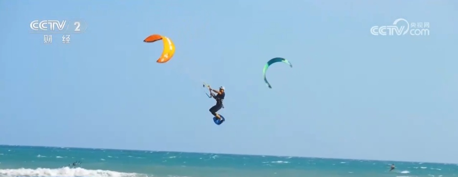 海南文旅市场亮出特色“消费名片” 旅游消费活力不断增强